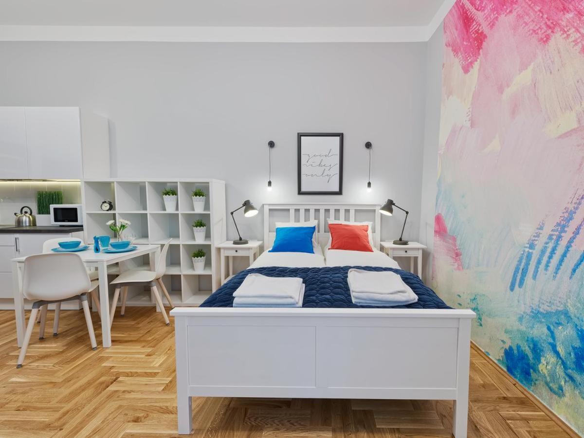 Ok Krak Apartments Краков Экстерьер фото