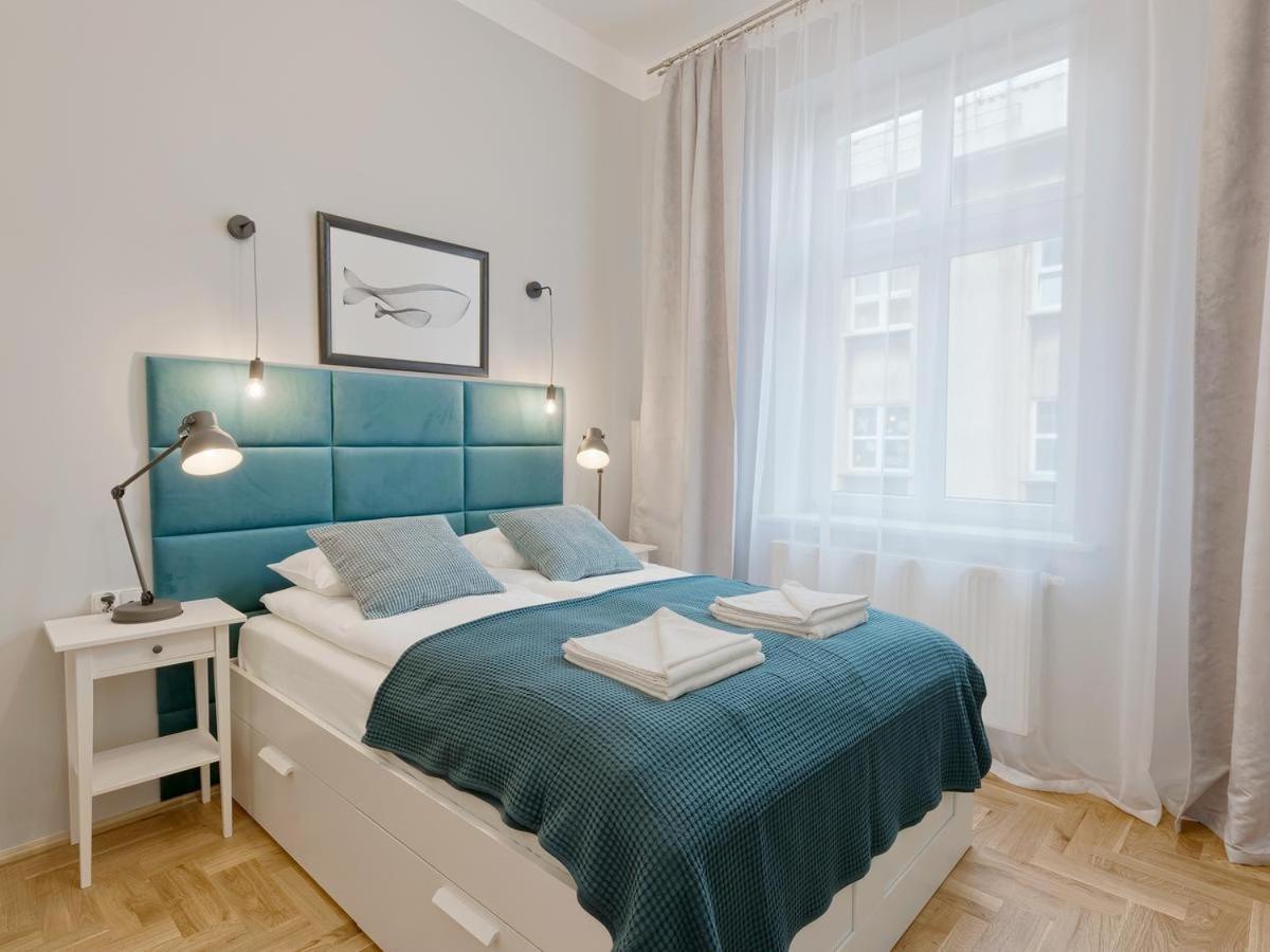 Ok Krak Apartments Краков Экстерьер фото